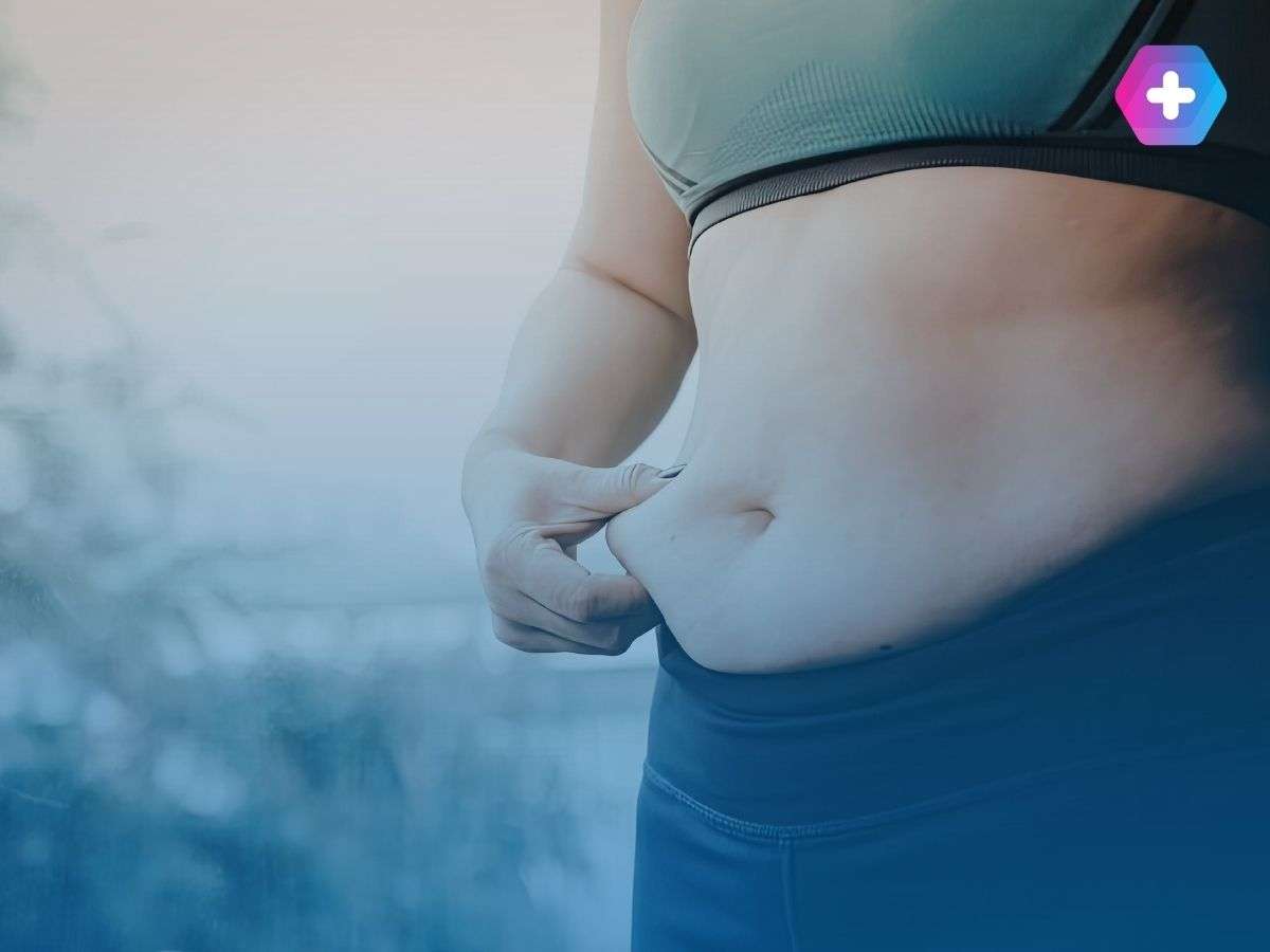 Holding stomach fat