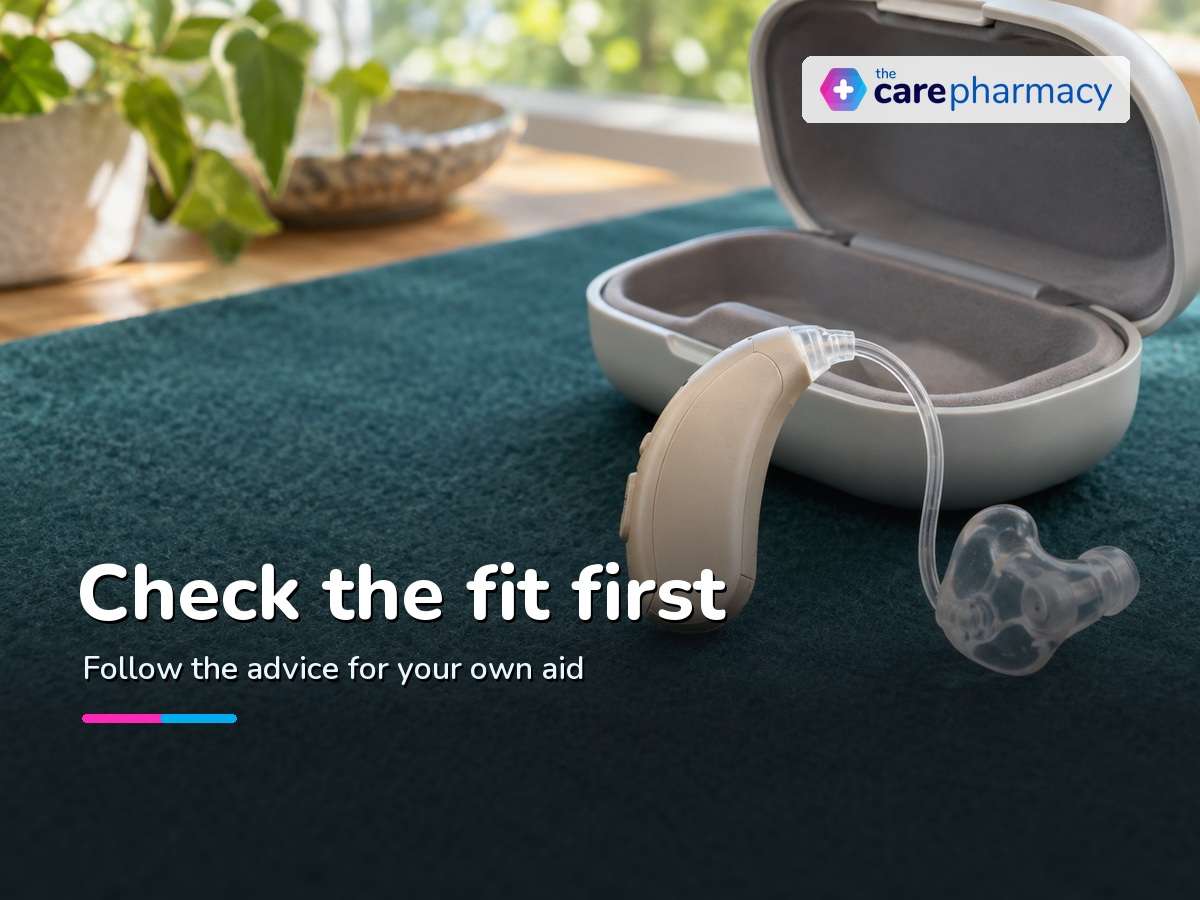 Hearing aid and protective case for a hearing aid whistling check